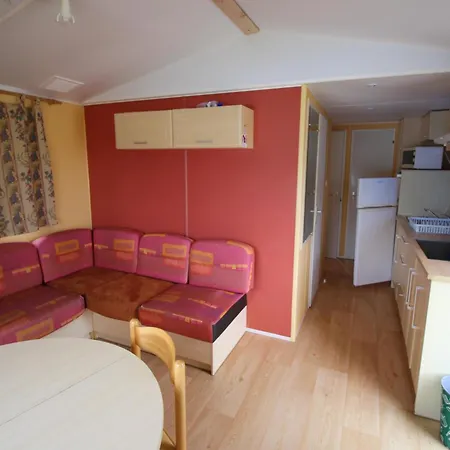 Land's Hause Par La Conciergerie Francaise Emplacement 6aa Патаяш